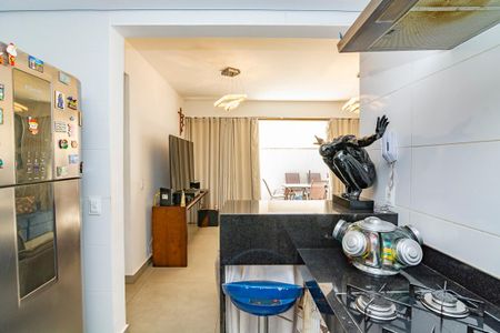 Apartamento à venda com 148m², 3 quartos e 2 vagasCozinha