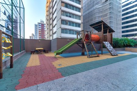 Apartamento à venda com 74m², 3 quartos e 2 vagasPlayground 