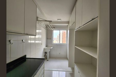 Apartamento à venda com 74m², 3 quartos e 2 vagasCozinha 
