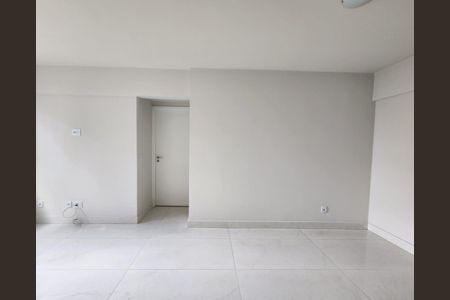 Apartamento à venda com 74m², 3 quartos e 2 vagasSala 