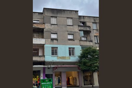 Apartamento à venda com 90m², 2 quartos e sem vaga Apartamento à venda com 90m², 2 quartos e sem vagaFachada