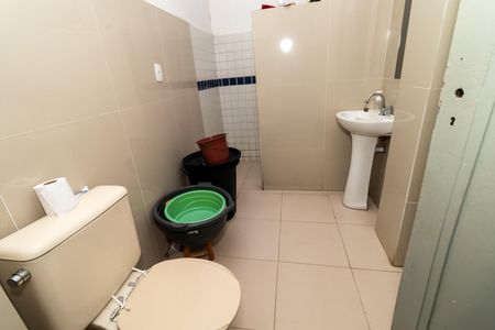 Apartamento à venda com 90m², 2 quartos e sem vaga Apartamento à venda com 90m², 2 quartos e sem vagaBanheiro