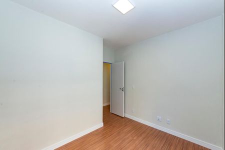 Apartamento à venda com 90m², 3 quartos e 1 vagaQuarto 2
