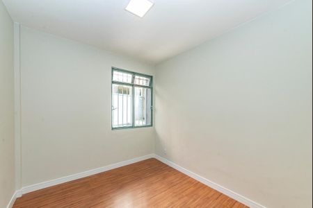 Apartamento à venda com 90m², 3 quartos e 1 vagaQuarto 2