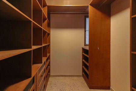 Apartamento para alugar com 78m², 1 quarto e 1 vaga Apartamento para alugar com 78m², 1 quarto e 1 vagaCloset Quarto