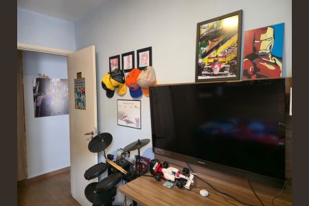 Apartamento à venda com 63m², 3 quartos e 1 vagaQuarto 02