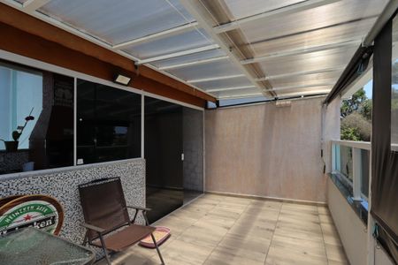 Apartamento à venda com 80m², 2 quartos e 1 vagaQuintal