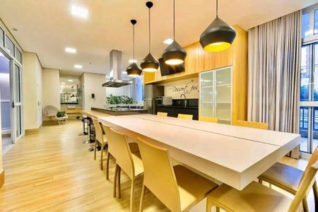 Apartamento à venda com 64m², 2 quartos e 1 vagaÁrea comum - Salão de festas