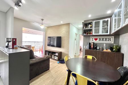 Sala de apartamento à venda com 2 quartos, 64m² em Jardim Prudência, São Paulo