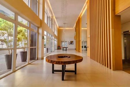 Apartamento à venda com 64m², 2 quartos e 1 vagaHall social