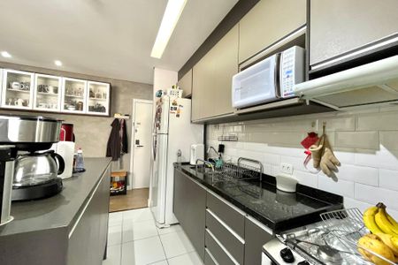 Apartamento à venda com 64m², 2 quartos e 1 vagaCozinha
