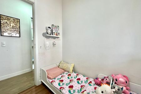 Apartamento à venda com 64m², 2 quartos e 1 vagaQuarto 2