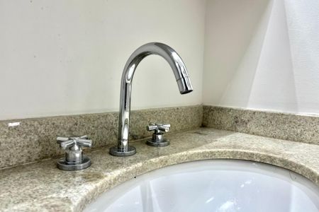 Apartamento à venda com 64m², 2 quartos e 1 vagaBanheiro Corredor