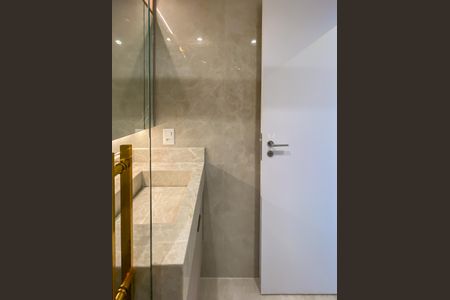 Apartamento para alugar com 28m², 1 quarto e sem vaga Apartamento para alugar com 28m², 1 quarto e sem vagaBanheiro