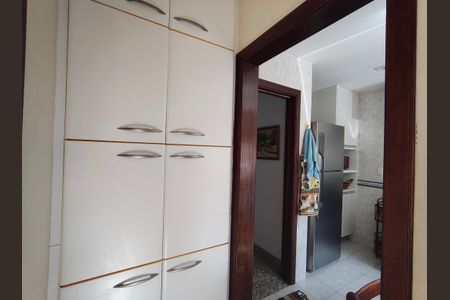 Casa de condomínio para alugar com 440m², 3 quartos e sem vagaArea de serviço 