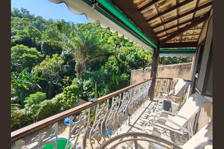 Casa de condomínio para alugar com 440m², 3 quartos e sem vagaVaranda suite 