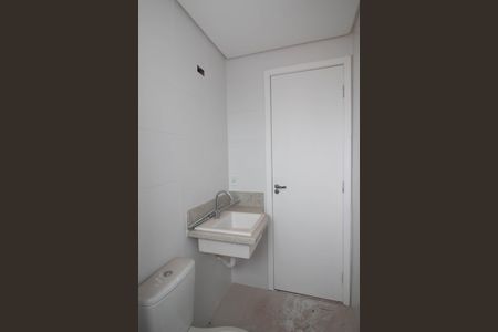 Apartamento à venda com 66m², 2 quartos e 1 vaga Apartamento à venda com 66m², 2 quartos e 1 vagaBanheiro da Suíte