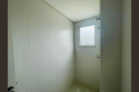 Apartamento à venda com 66m², 2 quartos e 1 vaga Apartamento à venda com 66m², 2 quartos e 1 vagaBanheiro 1