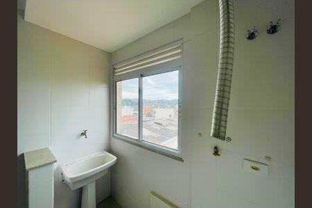 Apartamento à venda com 66m², 2 quartos e 1 vaga Apartamento à venda com 66m², 2 quartos e 1 vagaÁrea de Serviço