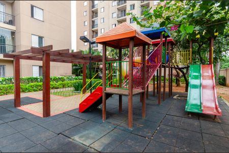 Apartamento à venda com 50m², 2 quartos e 1 vaga Apartamento à venda com 50m², 2 quartos e 1 vagaÁrea comum - Playground