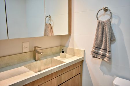 Studio para alugar com 28m², 0 quarto e sem vaga Studio para alugar com 28m², 0 quarto e sem vagaBanheiro Social