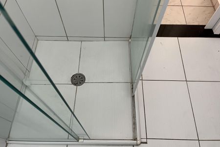 Casa para alugar com 196m², 2 quartos e 2 vagas Casa para alugar com 196m², 2 quartos e 2 vagasBanheiro 1