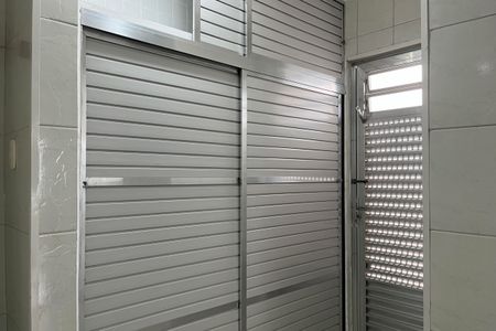 Casa para alugar com 196m², 2 quartos e 2 vagas Casa para alugar com 196m², 2 quartos e 2 vagasÁrea de Serviço