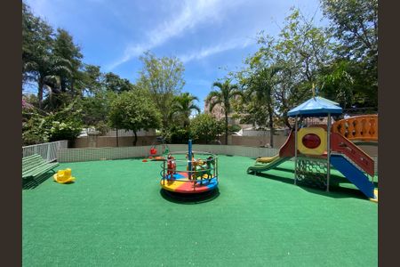 Apartamento à venda com 70m², 2 quartos e 1 vaga