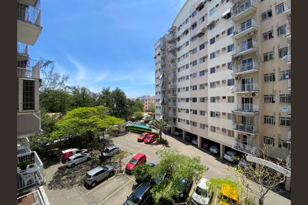 Apartamento à venda com 70m², 2 quartos e 1 vaga