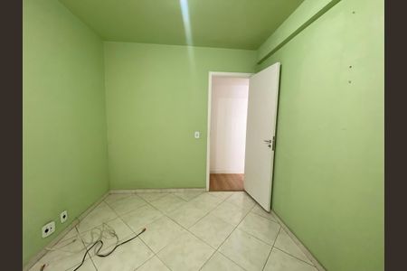 Apartamento à venda com 70m², 2 quartos e 1 vaga