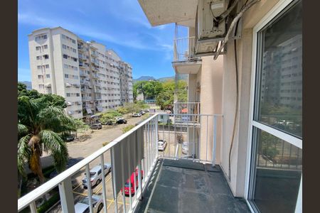 Apartamento à venda com 70m², 2 quartos e 1 vaga