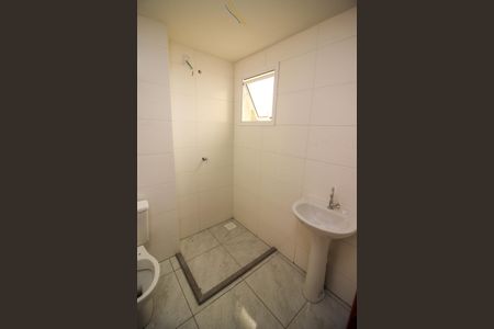 Apartamento à venda com 44m², 2 quartos e 1 vaga Apartamento à venda com 44m², 2 quartos e 1 vagaBanheiro