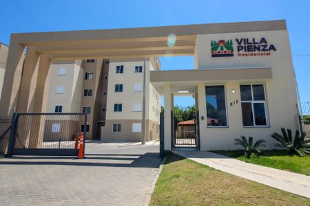 Apartamento à venda com 44m², 2 quartos e 1 vaga Apartamento à venda com 44m², 2 quartos e 1 vagaFachada e portaria