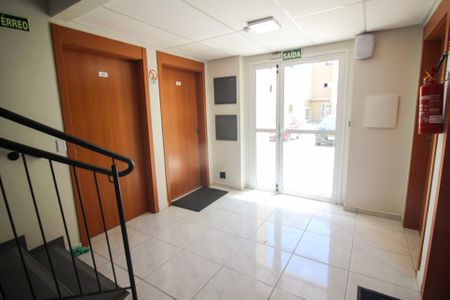 Apartamento à venda com 44m², 2 quartos e 1 vaga Apartamento à venda com 44m², 2 quartos e 1 vagaHall de entrada
