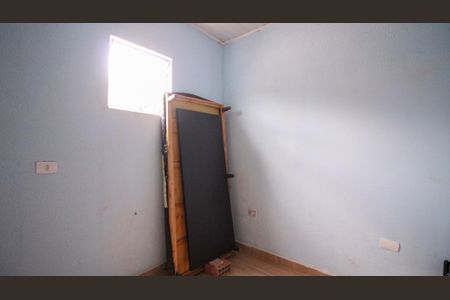 Quarto 1 de casa para alugar com 2 quartos, 85m² em Jardim Santa Teresinha, São Paulo