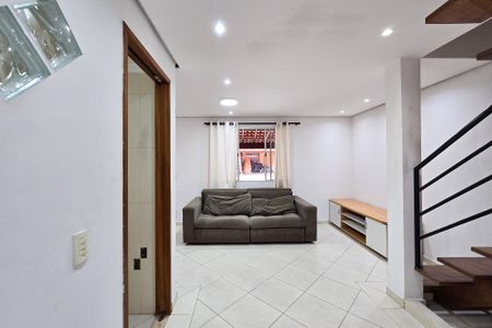 Casa de condomínio para alugar com 150m², 3 quartos e 3 vagas Casa de condomínio para alugar com 150m², 3 quartos e 3 vagasSala