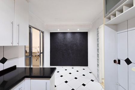 Casa de condomínio para alugar com 150m², 3 quartos e 3 vagas Casa de condomínio para alugar com 150m², 3 quartos e 3 vagasCozinha