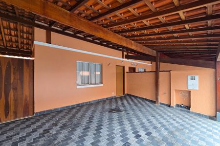 Casa de condomínio para alugar com 150m², 3 quartos e 3 vagas Casa de condomínio para alugar com 150m², 3 quartos e 3 vagasGaragem