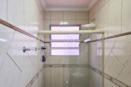 Casa de condomínio para alugar com 150m², 3 quartos e 3 vagas Casa de condomínio para alugar com 150m², 3 quartos e 3 vagasBanheiro Social