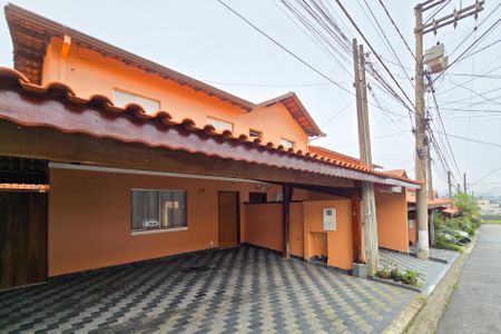 Casa de condomínio para alugar com 150m², 3 quartos e 3 vagas Casa de condomínio para alugar com 150m², 3 quartos e 3 vagasGaragem