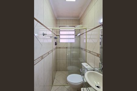 Casa de condomínio para alugar com 150m², 3 quartos e 3 vagas Casa de condomínio para alugar com 150m², 3 quartos e 3 vagasBanheiro Social