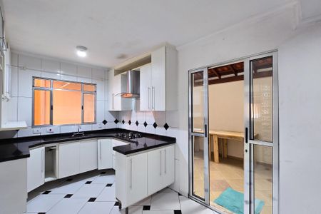 Casa de condomínio para alugar com 150m², 3 quartos e 3 vagas Casa de condomínio para alugar com 150m², 3 quartos e 3 vagasCozinha