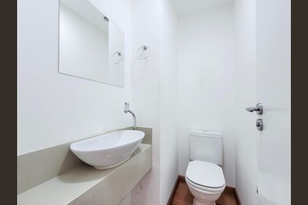Banheiro de apartamento à venda com 2 quartos, 80m² em Bethaville I, Barueri