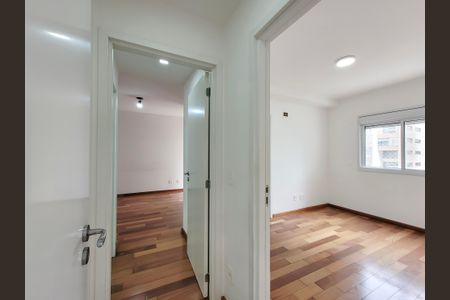 Quarto de apartamento à venda com 2 quartos, 80m² em Bethaville I, Barueri
