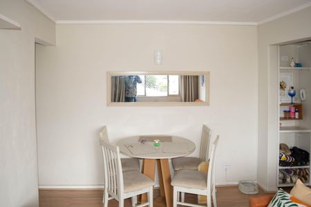 Apartamento para alugar com 56m², 2 quartos e 1 vaga Apartamento para alugar com 56m², 2 quartos e 1 vagaSala