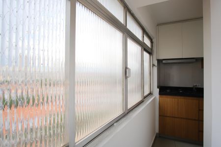 Apartamento à venda com 56m², 2 quartos e 1 vagaÁrea de Serviço