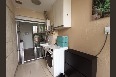 Apartamento à venda com 60m², 2 quartos e 1 vagaÁrea de Serviço