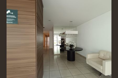 Apartamento à venda com 60m², 2 quartos e 1 vagaÁrea comum -  Hall