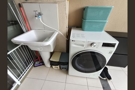 Apartamento à venda com 60m², 2 quartos e 1 vagaÁrea de Serviço