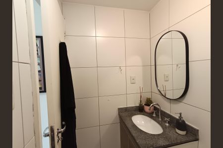 Apartamento à venda com 60m², 2 quartos e 1 vagaBanheiro Social